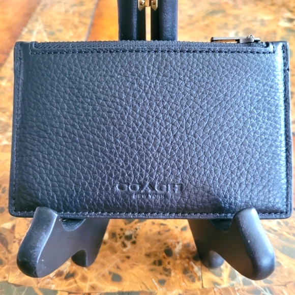 Coach Handbags - Coach Black Leather Card Holder